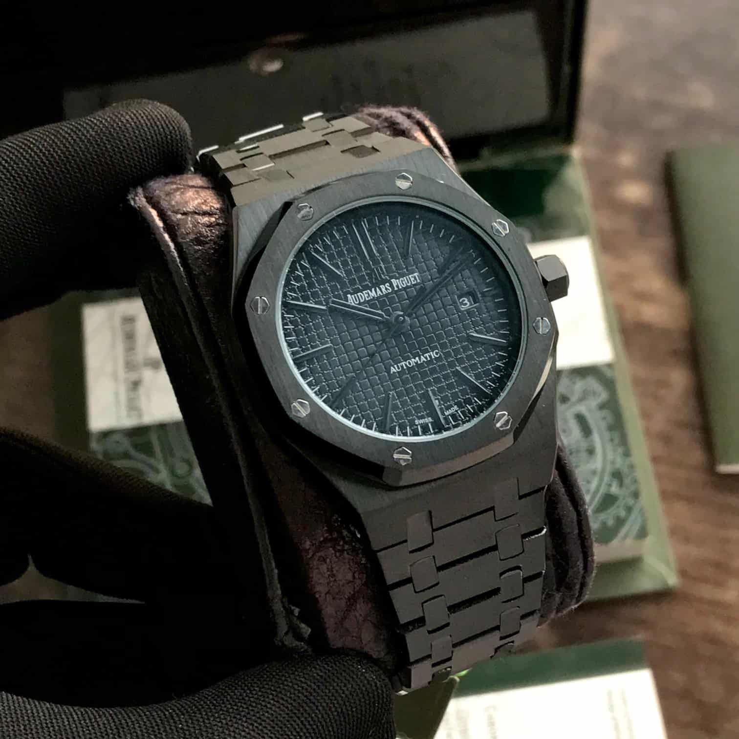 Audemars Piguet Royal Oak OffShore Full Black Automatic Machinery